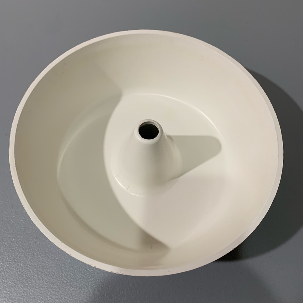 White Bundt Cake Pan Microwavable